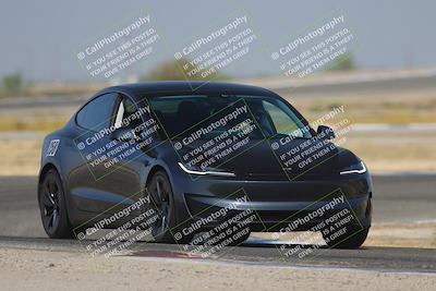 media/Sep-20-2025-Extreme Speed (Sat) [[1fcc23683c]]/Orange (Mid Intermediate)/Session 1 (Sunset)/